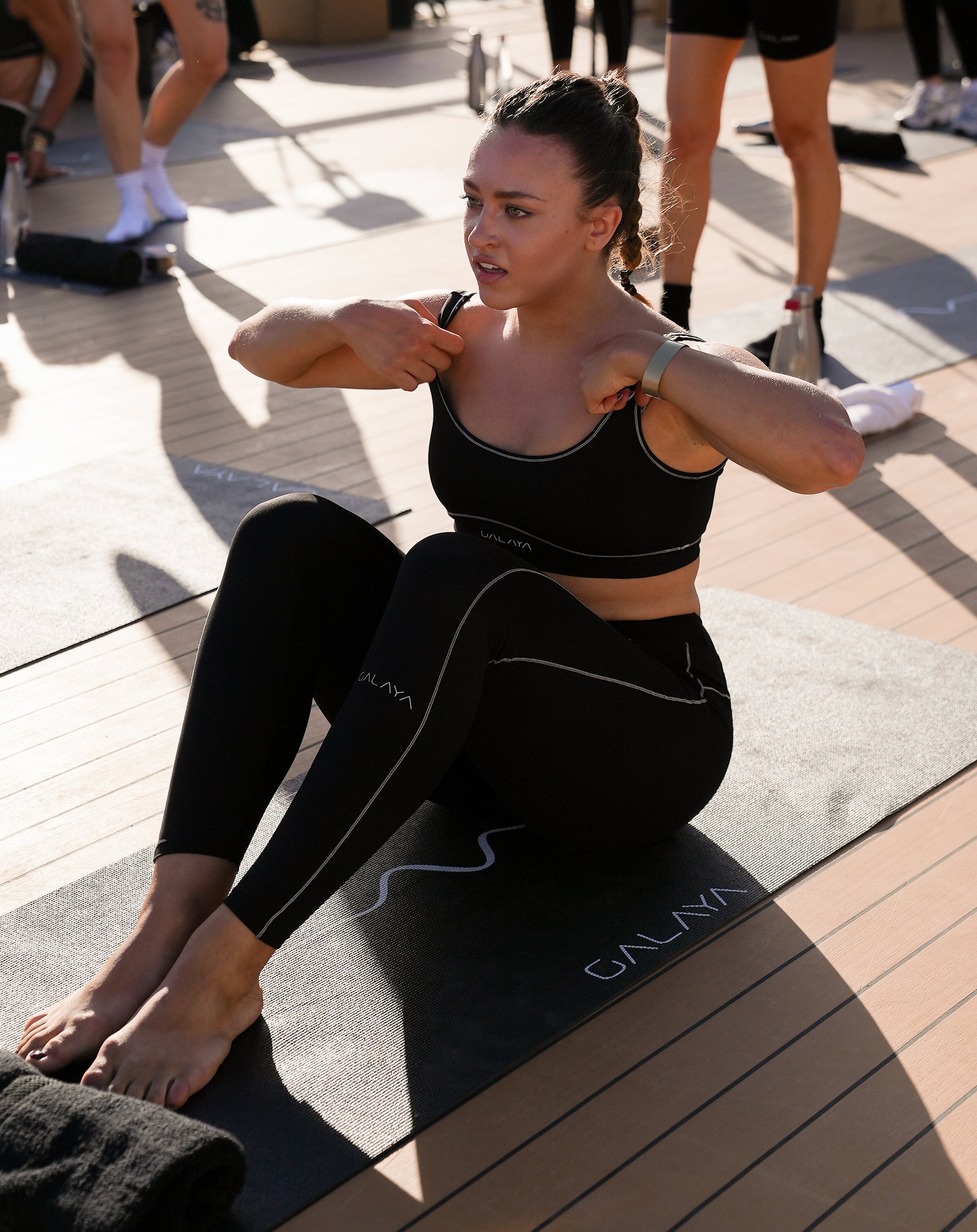 Legging Sans Couture Côtelé : L'Essence du Quiet Luxury