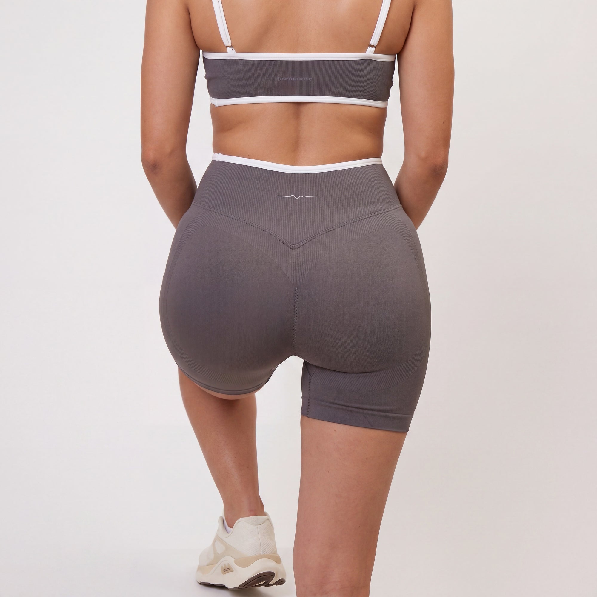 ELNATH — Short de sport femme — Gris antracite — Galaya Paris