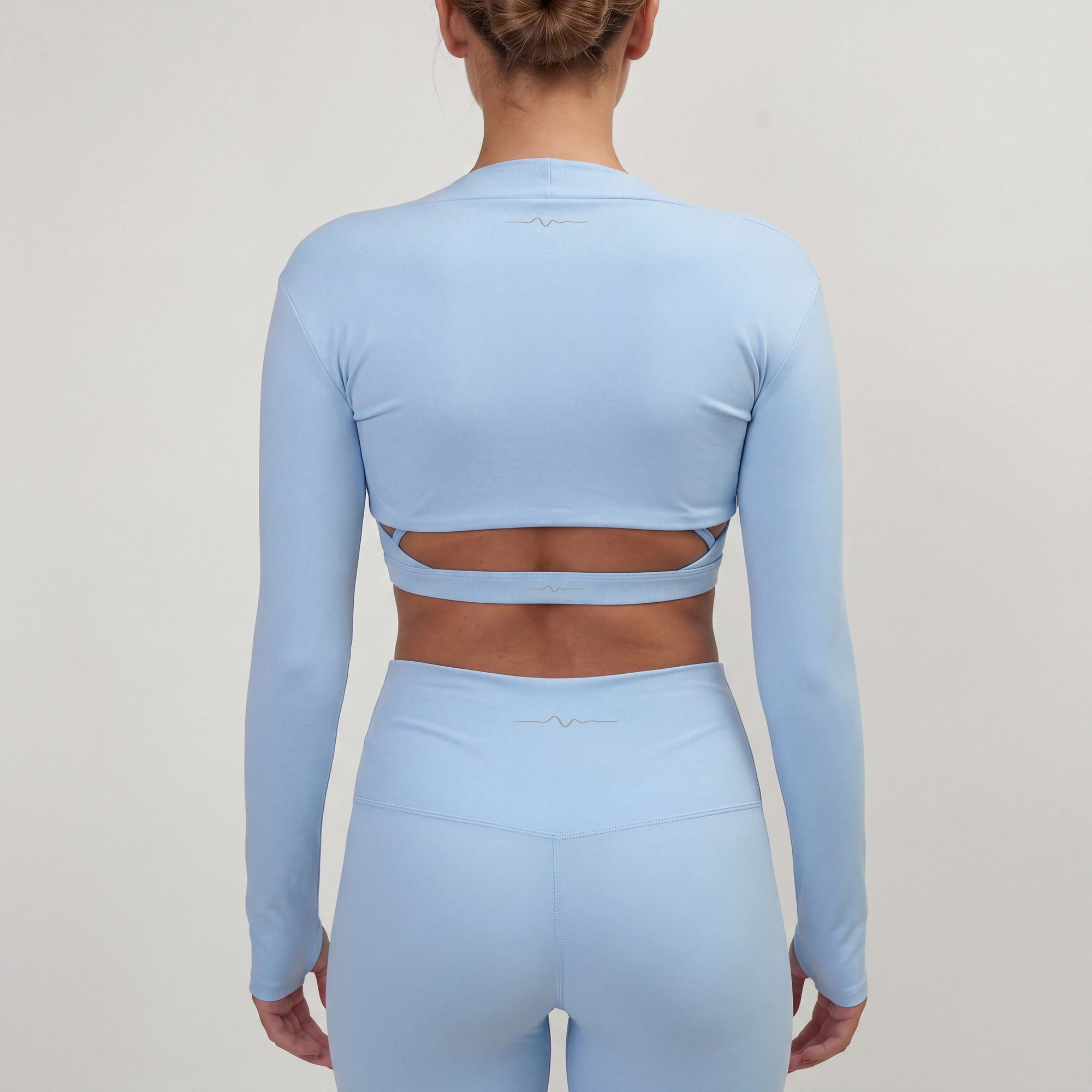 TARA — TOP CROPPED MANCHES LONGUES