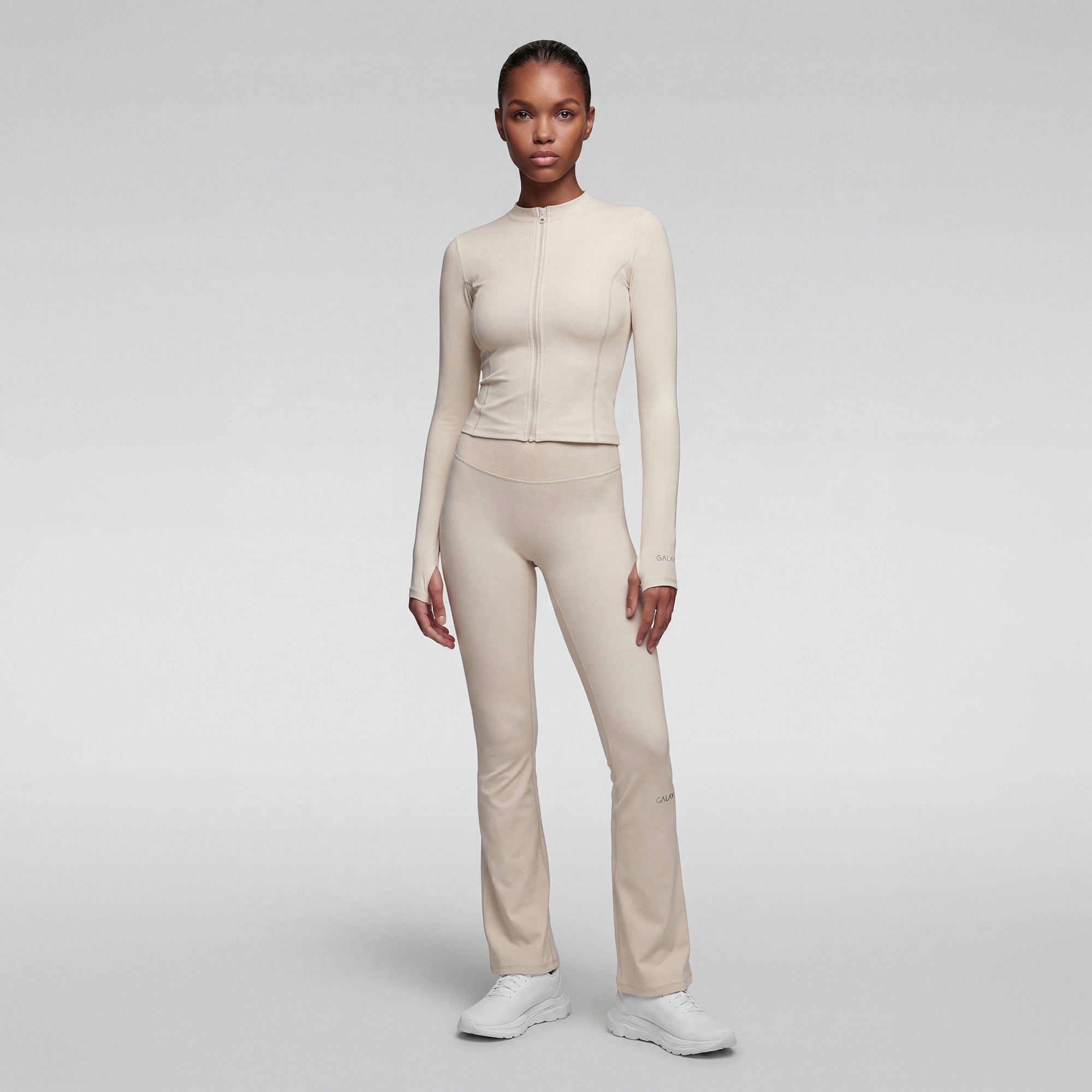 ALTAIR — Pantalon Flare de Yoga — Beige — Galaya Paris